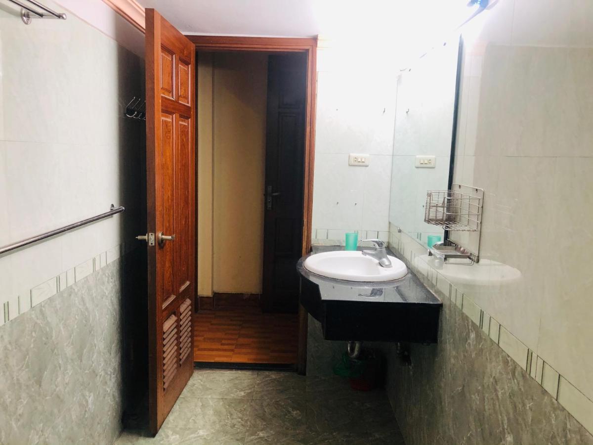Oyo 1119 Sac Mau Motel Ханой Экстерьер фото
